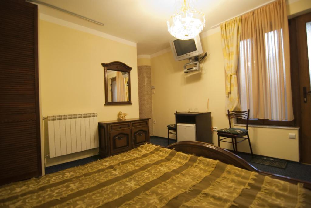 Pensiunea Italiana Braşov Exterior foto