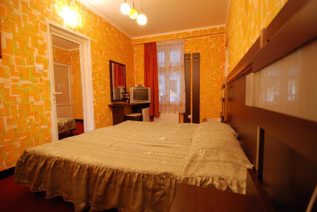 Pensiunea Italiana Braşov Exterior foto